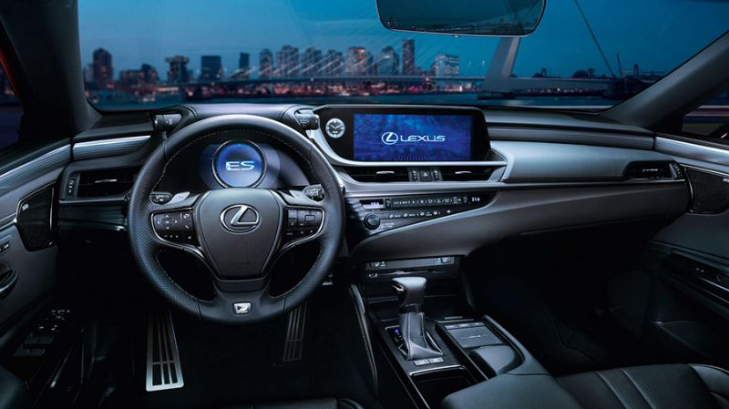 A 2019-es Lexus ES 300h belseje