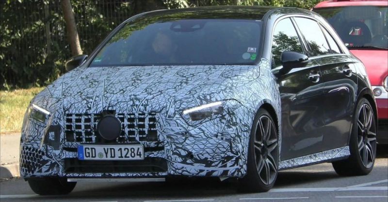 Mercedes A45 AMG