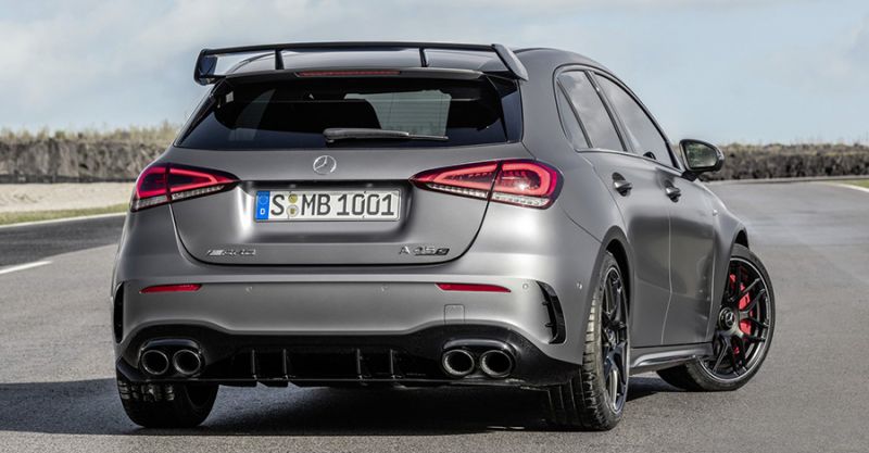 Mercedes-AMG A45 S hátulja