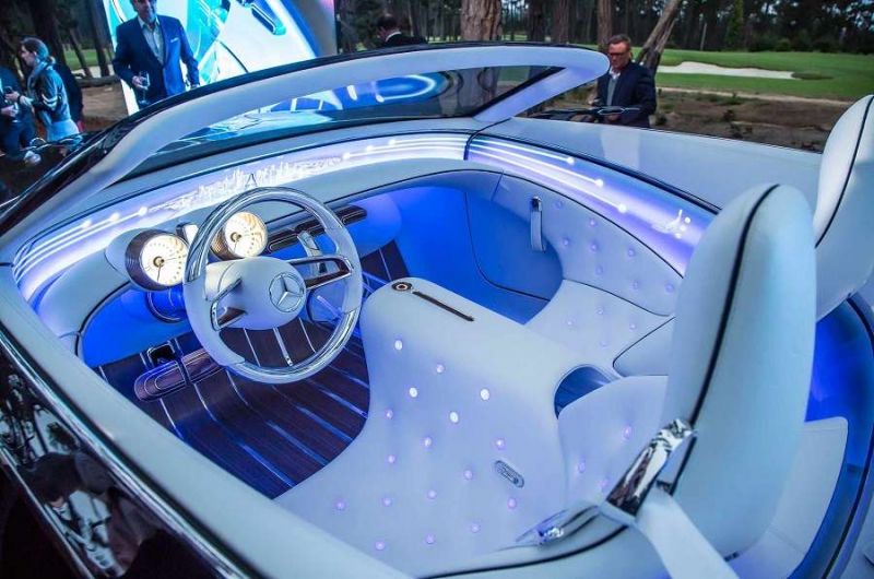 A Mercedes-Maybach Vision 6 utastere