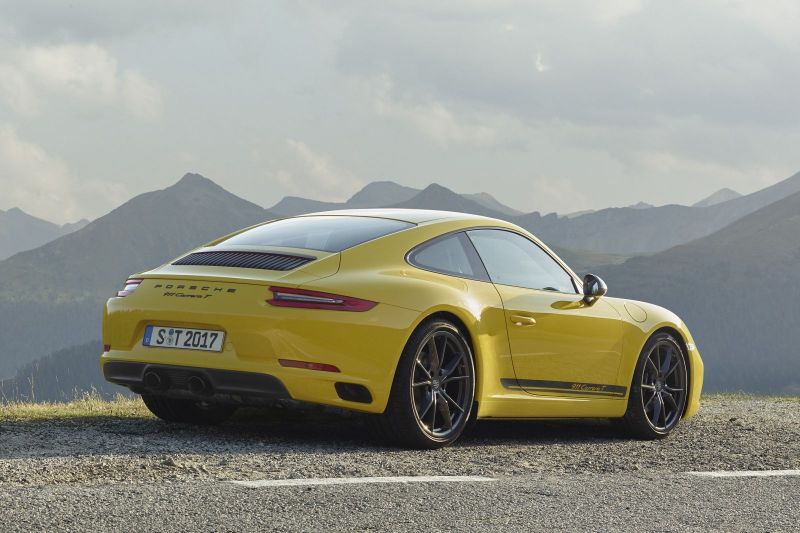 Porsche 911 T hátulról