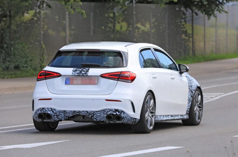 A45 AMG kémfotó