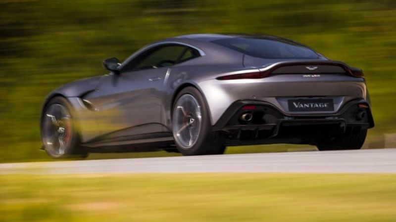Aston Martin Vantage 2017