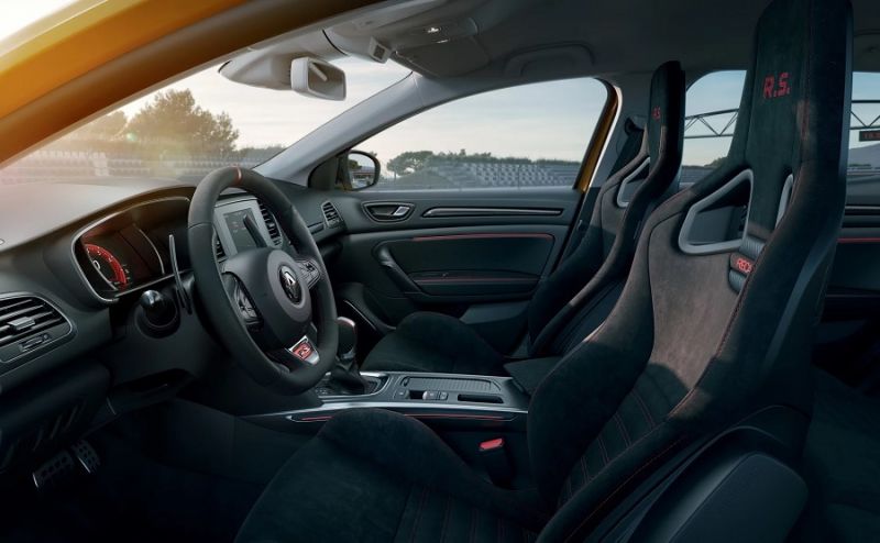 Recaro sportülés